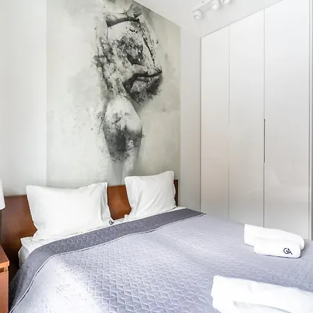 Urban Chic - Mennica - One Bedroom -citycenter&3 Warsaw