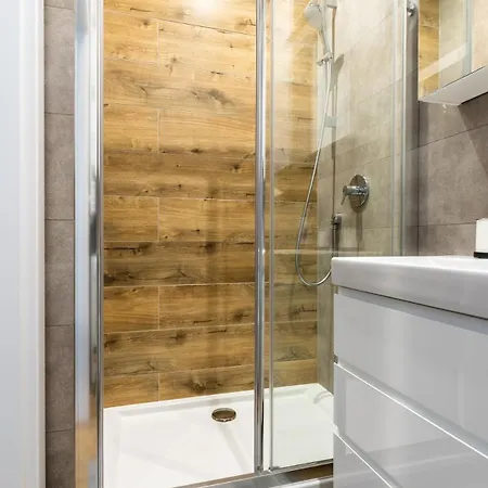 Urban Chic - Mennica - One Bedroom -citycenter&3 アパート *